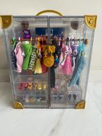 Rainbow high kledingkast+ 4 poppen, Verzamelen, Ophalen of Verzenden, Zo goed als nieuw