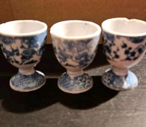 Oude Chinese aardewerk eierdopjes, beschadigd, Antiek en Kunst, Antiek | Keramiek en Aardewerk, Ophalen of Verzenden