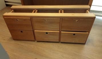 stellingkast Lundia  beschikbaar voor biedingen