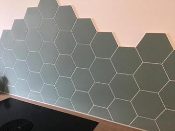 Hexagon tegels, groen, 15 x 17 cm, 80 stuks beschikbaar voor biedingen