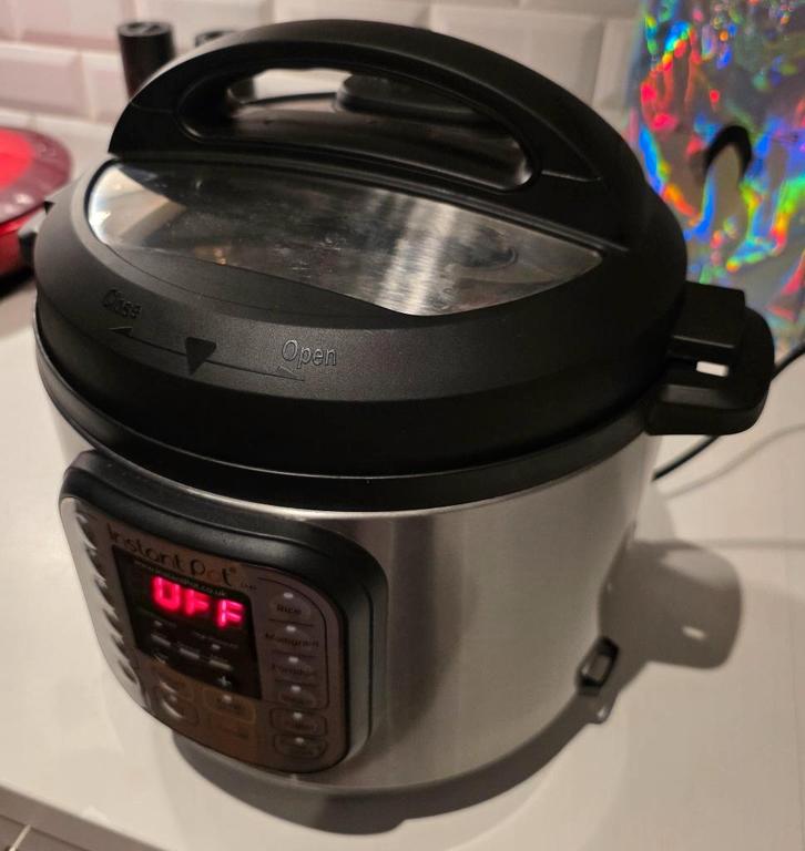 Instant Pot Duo 7-in-1 Multicooker 5,7 L, Witgoed en Apparatuur, Slowcookers, Gebruikt, Timer, Ophalen