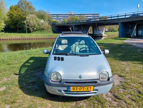 Renault Twingo 1.2 2005 2003 Grijs, Auto's, Renault, Particulier, Twingo, Benzine, B, Hatchback, Handgeschakeld, Geïmporteerd