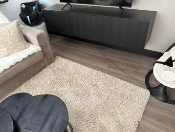 Mooi tv meubel Ikea zwart