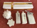 WHITE PEONY -  Bad en Body cadeau SET, Nieuw, Ophalen of Verzenden, Bad & Douche