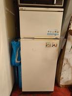GRATIS goedwerkende koelkast met ruim vriesvak!, Ophalen, Gebruikt, Met aparte vriezer, 160 cm of meer