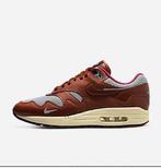 Nike air max x patta, Nieuw, Ophalen of Verzenden, Bruin, Sneakers of Gympen