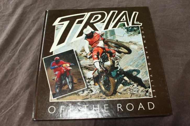 Trial off the road Toon van de Vliet, Boeken, Motoren, Gelezen, Ophalen of Verzenden
