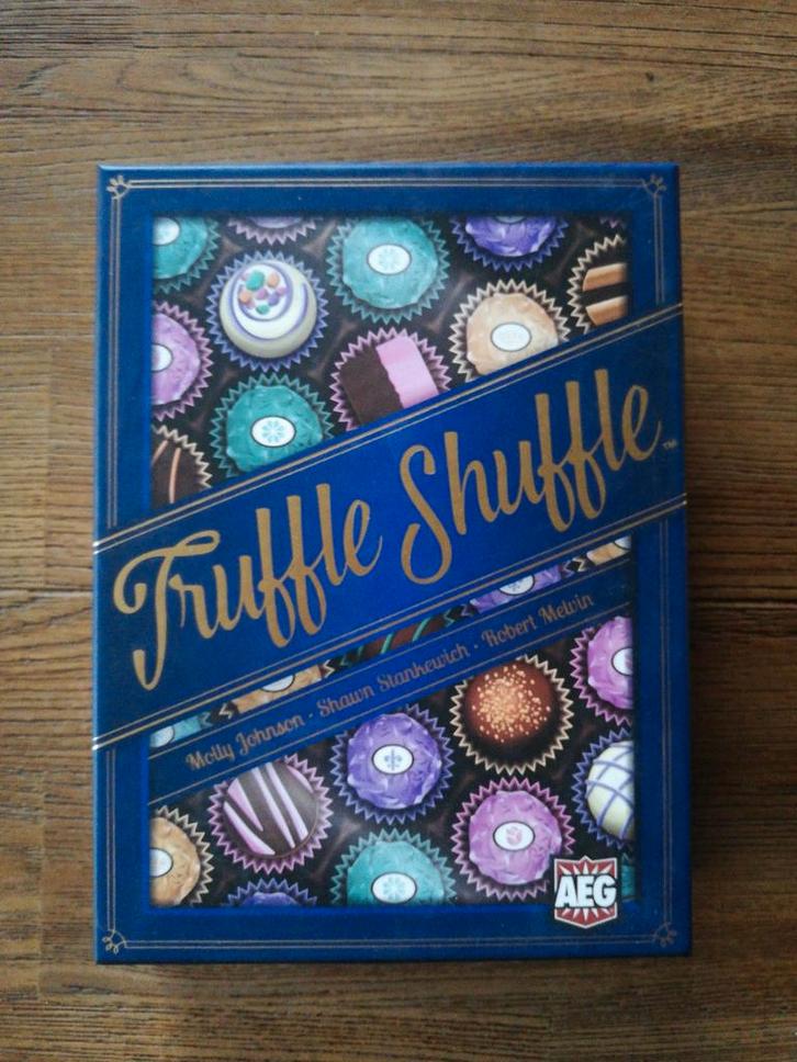 Truffle Shuffle Kaartspel - Leuk en Strategisch!, Hobby en Vrije tijd, Gezelschapsspellen | Bordspellen, Zo goed als nieuw, Een of twee spelers