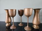 Set van 2 vazen en 3 wijn glazen in messing/ koper, Antiek en Kunst, Antiek | Koper en Brons, Ophalen of Verzenden, Koper