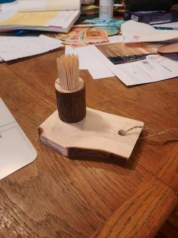 Borrelplankje Laurierhout - Handgemaakt beschikbaar voor biedingen