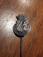 Maasbracht,  stadswapen. Prachtige details., Ophalen of Verzenden, Zo goed als nieuw, Stad of Land, Speldje of Pin