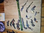Verzameling oude klappertjes pistolen miniatuur!!, Ophalen of Verzenden, Landmacht, Nederland