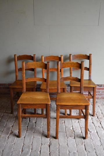 Prachtige set 5 antieke eiken boeren stoelen, eetkamerstoel beschikbaar voor biedingen