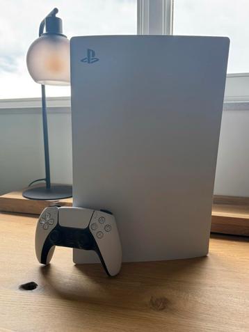 Playstation 5 - disc edition beschikbaar voor biedingen