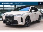 BMW iX xDrive45 M Sport / Panoramadak Sky Lounge / Trekhaak, Auto's, BMW, Automaat, IX, Leder, SUV of Terreinwagen