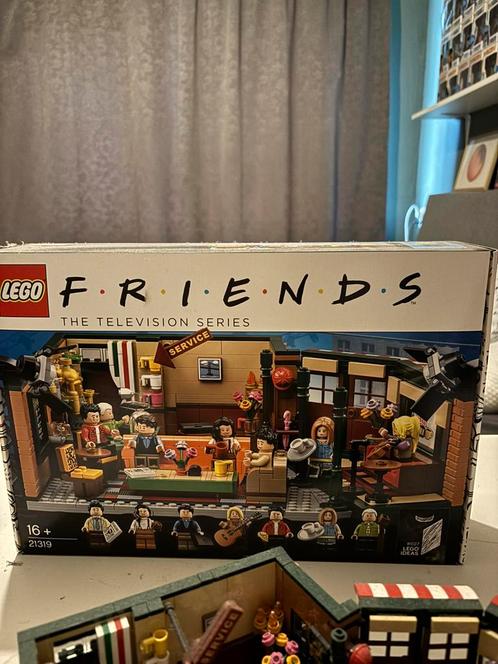 Lego friends central perk 21319, Kinderen en Baby's, Speelgoed | Duplo en Lego, Zo goed als nieuw, Ophalen of Verzenden