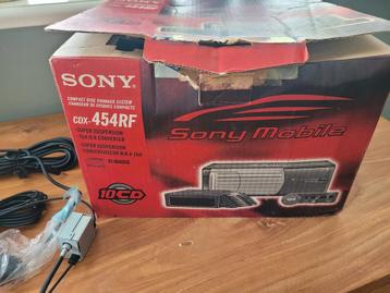 Sony CDX-454RF Compact 10 Disc Changer System - Black beschikbaar voor biedingen