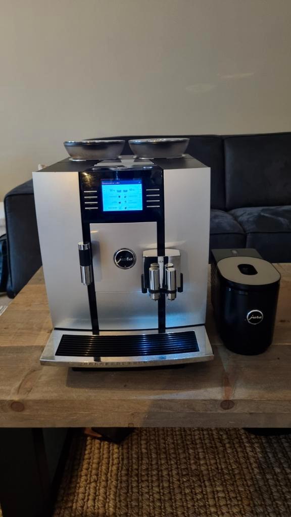 Jura Giga 5 + Cool Control 585 - Top Koffie!, Witgoed en Apparatuur, Koffiezetapparaten, Ophalen of Verzenden
