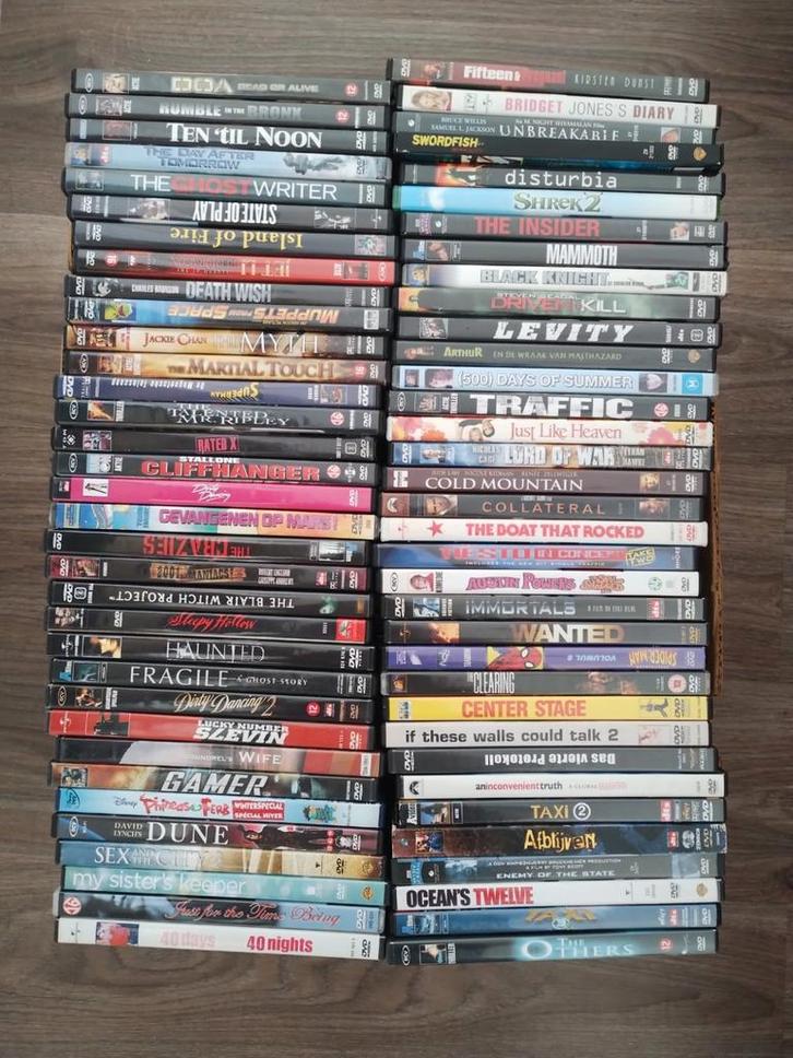 * Grote doos ongeveer 140 dvd films vanwege opruimen, Cd's en Dvd's, Dvd's | Horror, Zo goed als nieuw, Overige genres, Alle leeftijden