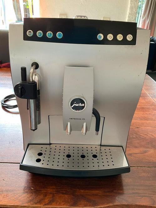 Jura Z5, Witgoed en Apparatuur, Koffiezetapparaten, Gebruikt, Koffiebonen, Koffiemachine, 10 kopjes of meer, Ophalen