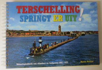 Terschelling springt er uit! Vakantieplakboek beschikbaar voor biedingen