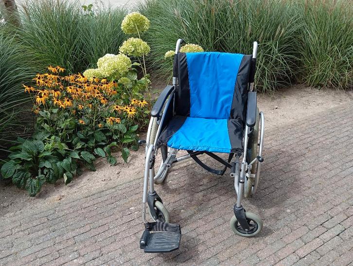 Rolstoel (inklapbaar, superlichtgewicht) z.g.a.n.!, Diversen, Rolstoelen, Gebruikt, Duwrolstoel, Inklapbaar, Ophalen