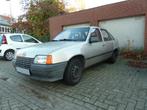 Opel Kadett 1.3N LS Sedan 1986, nette auto, Voorwielaandrijving, Stof, 4 cilinders, Kadett