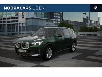 BMW iX1 eDrive20 / Panoramadak / Adaptieve LED / Sportstoele beschikbaar voor biedingen