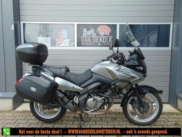 SUZUKI V-STROM 650 ABS (bj 2011) Zeer complete motorfiets !  beschikbaar voor biedingen