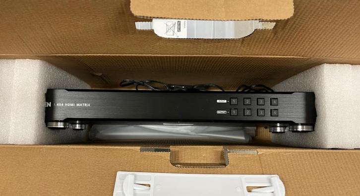 ATEN VM0404HA 4x4 4K HDMI Matrix Switch, Audio, Tv en Foto, Professionele Audio-, Tv- en Video-apparatuur, Zo goed als nieuw, Video