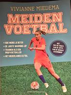 Meidenvoetbal - Vivianne Miedema, Ophalen of Verzenden, Zo goed als nieuw, Vivianne Miedema, Balsport