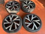 Volkswagen golf 18 inch bergamo velgen caddy touran r line, Auto-onderdelen, Banden en Velgen, 18 inch, Gebruikt, Banden en Velgen