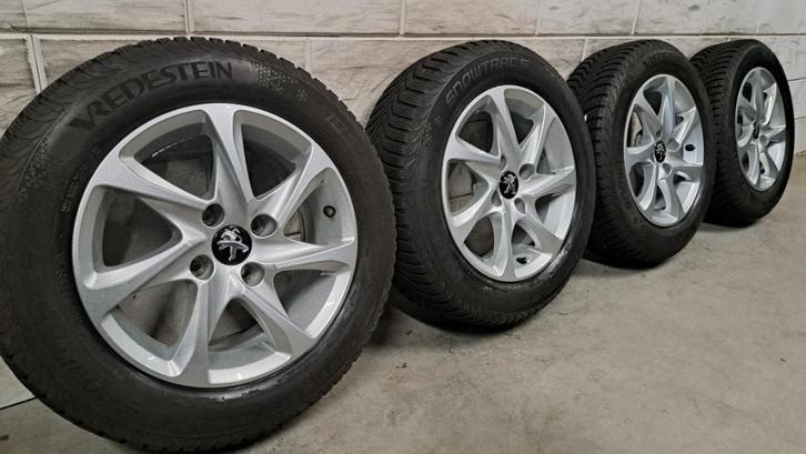 Winterbanden Peugeot 208 207 Partner C3 Berlingo 185/65/15, Auto-onderdelen, Banden en Velgen, Banden en Velgen, Winterbanden