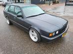 BMW 5-serie Touring 530i Executive autom v8, Auto's, Oldtimers, Automaat, Achterwielaandrijving, Zwart, Stoelverwarming