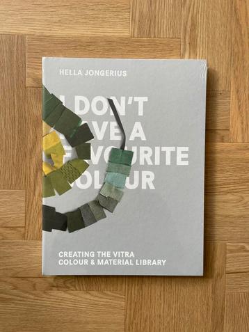 Zeldzaam nieuw Vitra boek I don’t have a favourite Colour beschikbaar voor biedingen