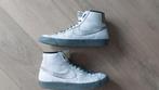 Nike maat 45 BLAZER MID '77 EMB - Sneakers hoog als nieuw 👟, Kleding | Heren, Schoenen, Wit, Nike, Ophalen of Verzenden, Sneakers of Gympen