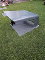 Robotmaaier garage laadstation afdak, Tuin en Terras, Robotmaaiers, Ophalen of Verzenden, Zo goed als nieuw, Meer dan 25 cm