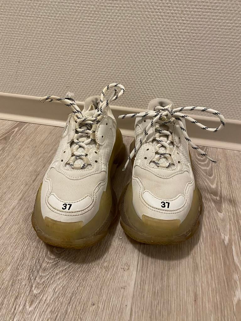 Balenciaga Triple S Sneakers - Maat 37, Ophalen of Verzenden, Gedragen, Wit, Sneakers of Gympen