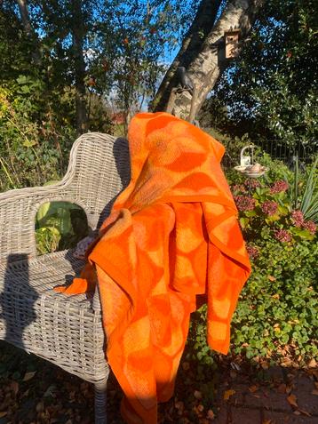 Oranje vintage/ retro deken/ plaid/ picknickkleed beschikbaar voor biedingen