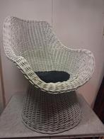 Vintage rotan stoel, Ophalen