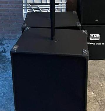 RCF. Geluid  2x bas / Subwoofer beschikbaar voor biedingen