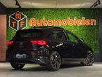 Volkswagen Golf 1.5 eTSI 150 PK|PANO|HUD|ACC|LANE ASSIST|GAR, Auto's, Volkswagen, 4 cilinders, Zwart, Bedrijf, Geïmporteerd