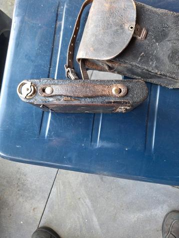 Vintage Kodak Camera met Tas beschikbaar voor biedingen