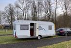 : Eriba Nova 545 Caravan - Comfortabele Reisgenoot van 2003!, Caravans en Kamperen, Caravans, 5 tot 6 meter, Particulier, Rondzit