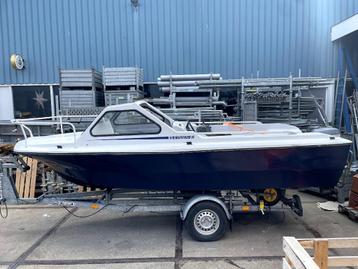 Kajuitboot + 9,9 yamaha beschikbaar voor biedingen