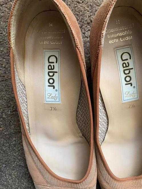 Gabor dames pumps – maat 7½ (40,5) – Echt leer, Kleding | Dames, Schoenen, Zo goed als nieuw, Pumps, Beige, Ophalen of Verzenden