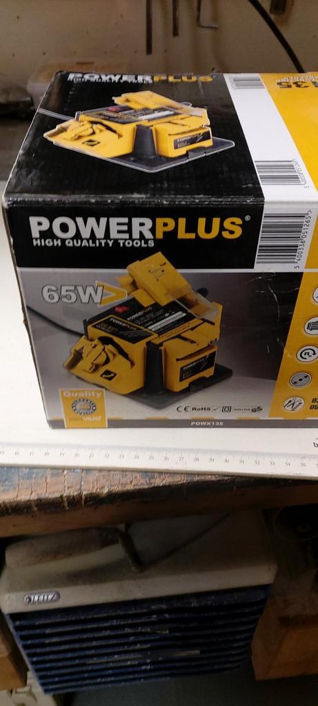 Powerplus Alles Slijper POWX135 - 65W, Doe-het-zelf en Verbouw, Gereedschap | Schuurmachines, Ophalen