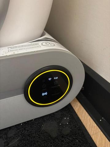 Viervoeter Automatische Kattenbak beschikbaar voor biedingen