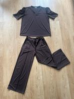 2-delig comfortabel pak travelstof mt 44-46 chocoladebruin, Kleding | Dames, Ophalen of Verzenden, Zo goed als nieuw, Maat 42/44 (L)