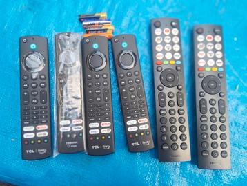 Nieuwe afstandsbediening te koop. Geschikt voor diverse appa beschikbaar voor biedingen